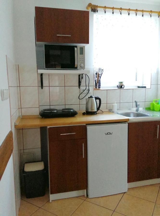 Vanessa Apartments Bešeňová Kültér fotó